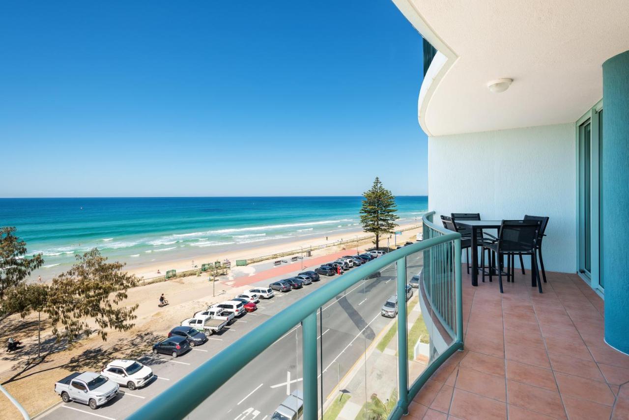 The Waterford On Main Beach Gold Coast Exterior photo