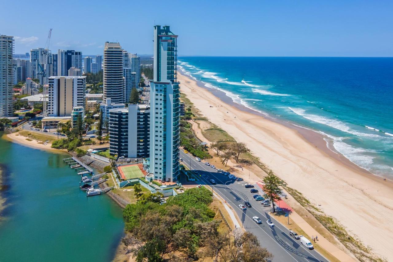The Waterford On Main Beach Gold Coast Exterior photo