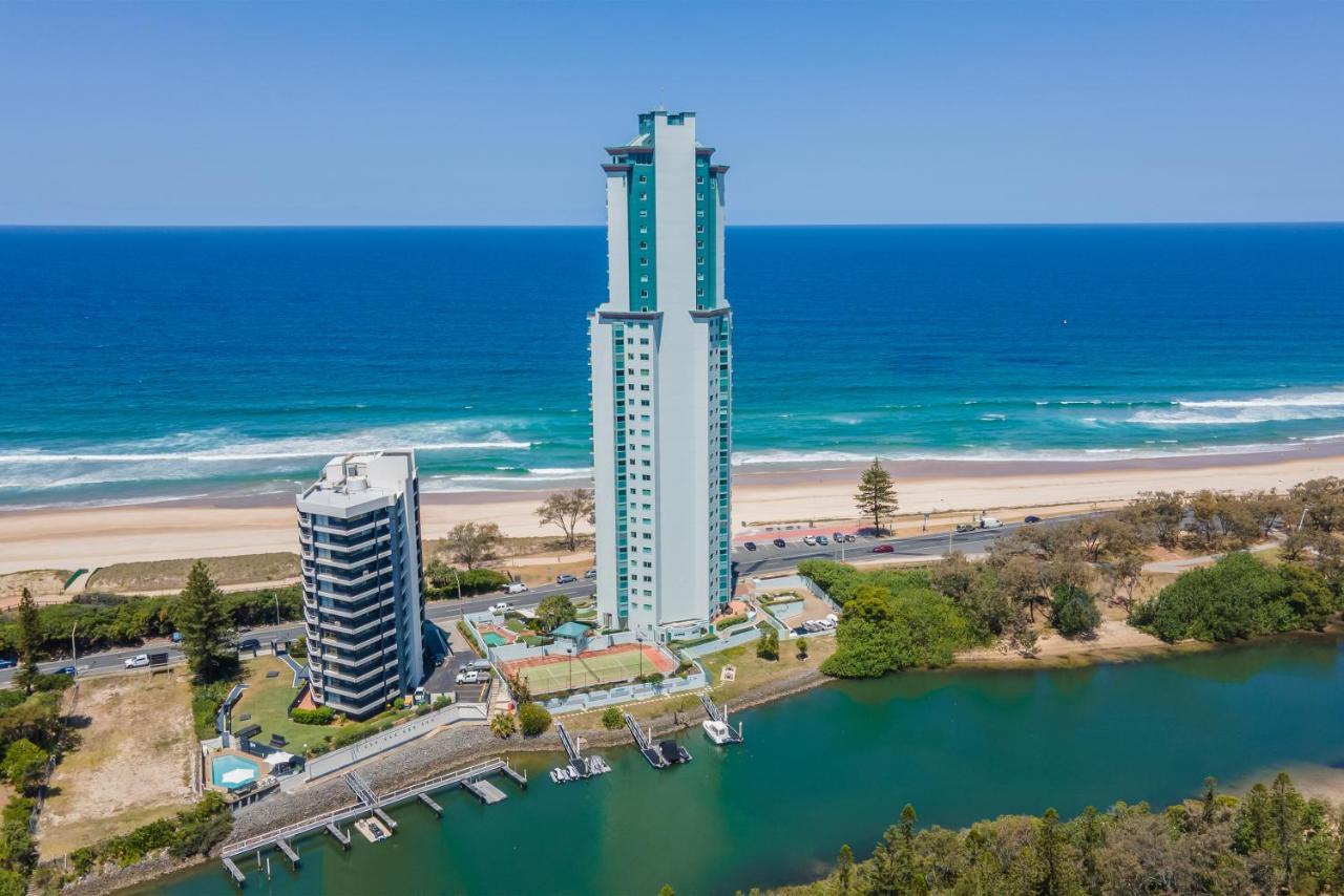 The Waterford On Main Beach Gold Coast Exterior photo