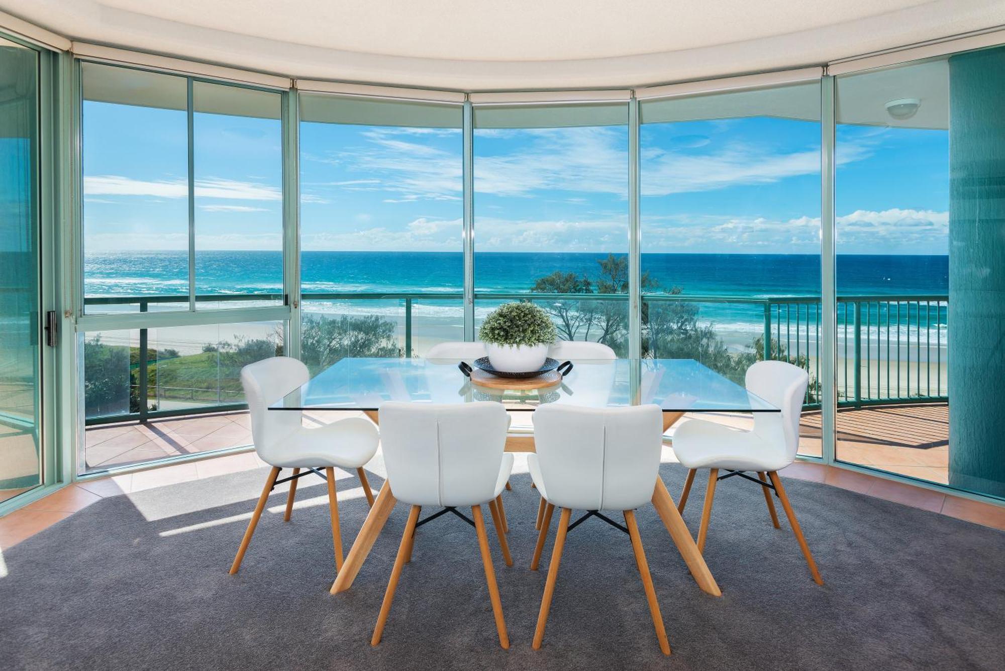 The Waterford On Main Beach Gold Coast Exterior photo